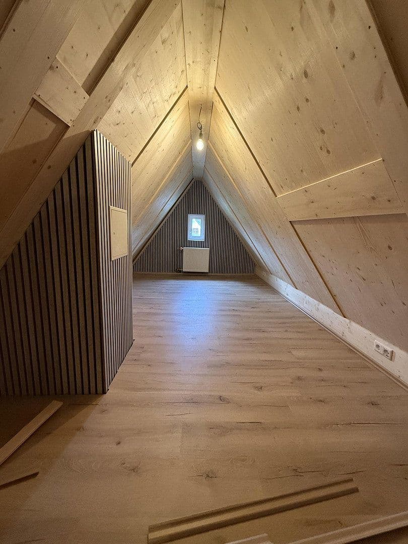 Predaj domu 115 m², pozemok 180 m², Bergstraße 22, Geslau, Bavorsko Predaj domu 115 m², pozemok 180 m², Bergstraße 22, Geslau, Bavorsko