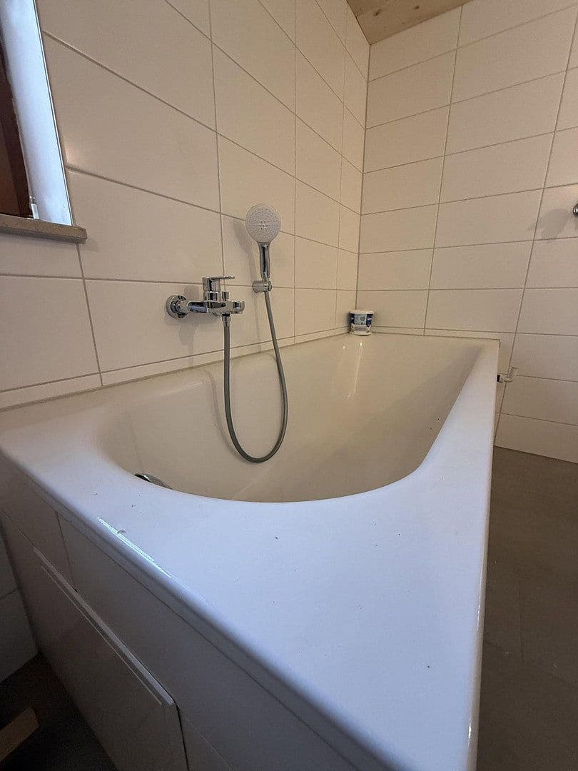 Predaj domu 115 m², pozemok 180 m², Bergstraße 22, Geslau, Bavorsko Predaj domu 115 m², pozemok 180 m², Bergstraße 22, Geslau, Bavorsko