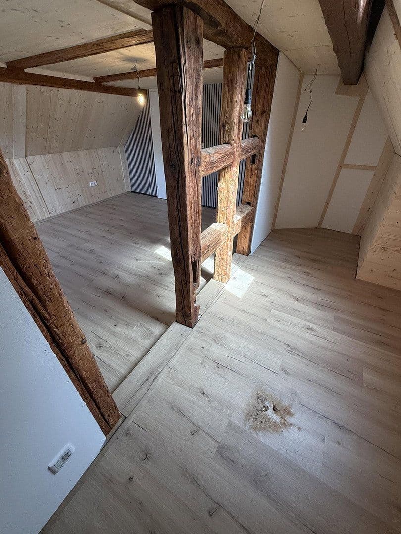 Predaj domu 115 m², pozemok 180 m², Bergstraße 22, Geslau, Bavorsko Predaj domu 115 m², pozemok 180 m², Bergstraße 22, Geslau, Bavorsko