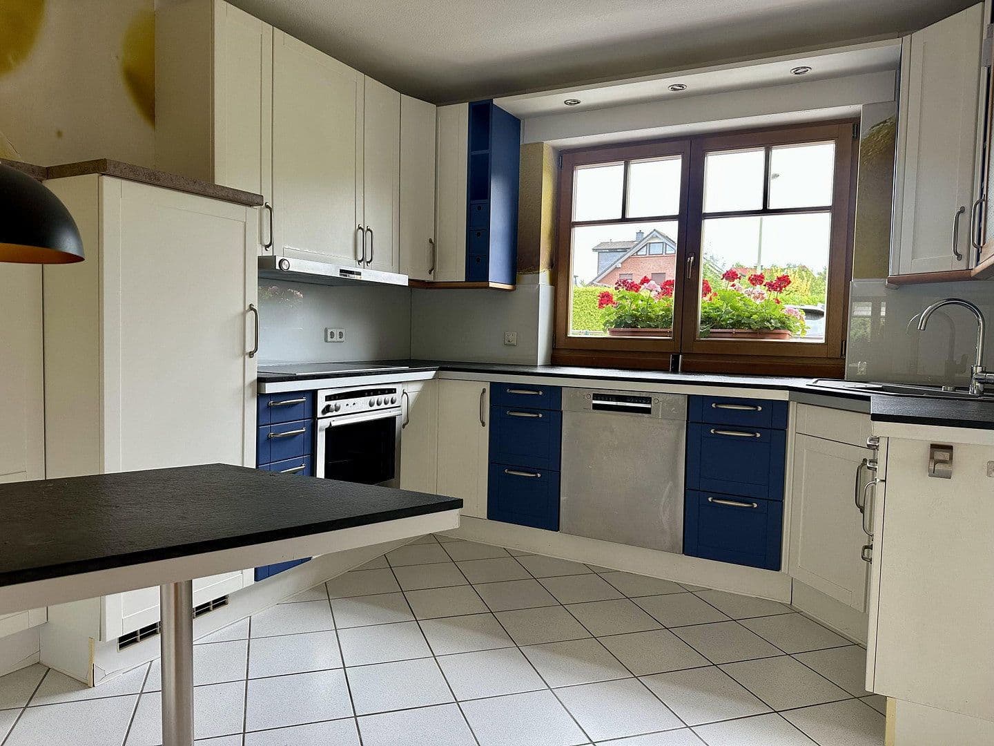 Predaj domu 153 m², pozemok 418 m², Leichlingen, Severné Porýnie - Westfálsko Predaj domu 153 m², pozemok 418 m², Leichlingen, Severné Porýnie - Westfálsko