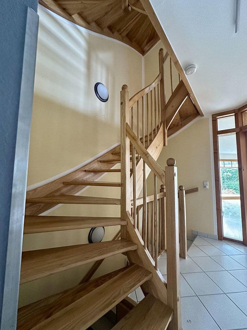 Predaj domu 153 m², pozemok 418 m², Leichlingen, Severné Porýnie - Westfálsko Predaj domu 153 m², pozemok 418 m², Leichlingen, Severné Porýnie - Westfálsko