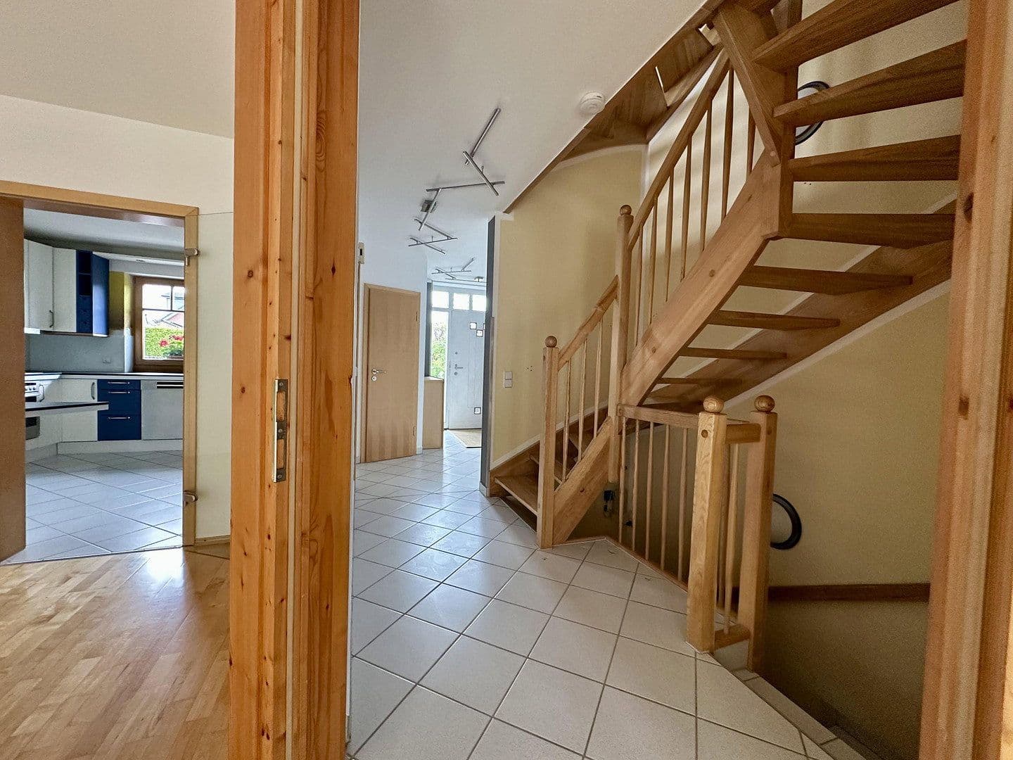 Predaj domu 153 m², pozemok 418 m², Leichlingen, Severné Porýnie - Westfálsko Predaj domu 153 m², pozemok 418 m², Leichlingen, Severné Porýnie - Westfálsko