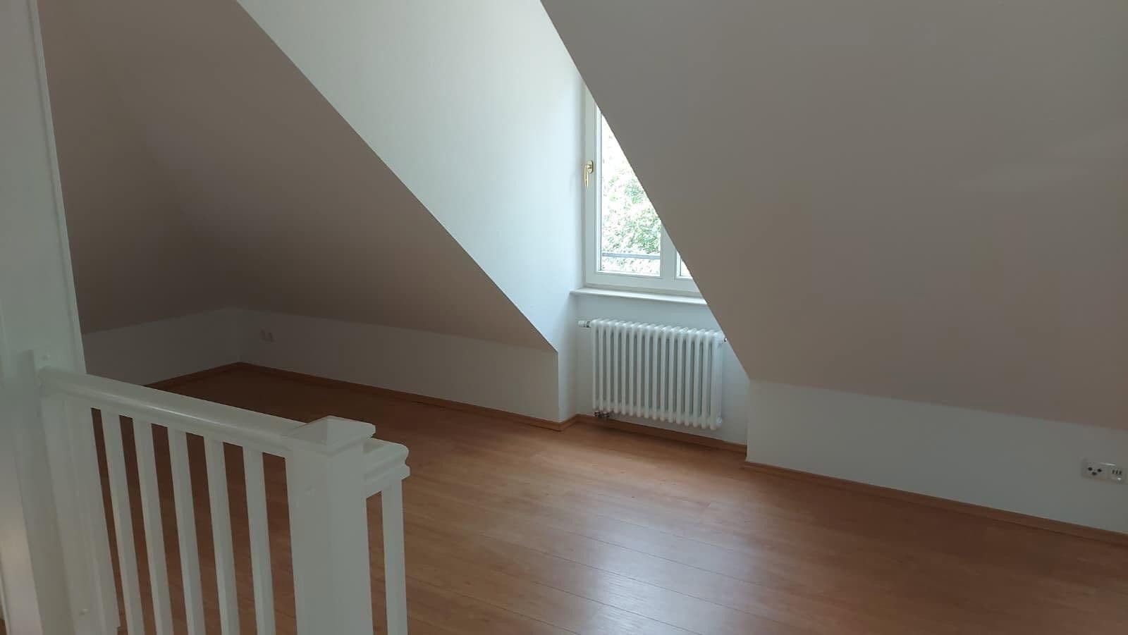 Predaj domu 121 m², pozemok 937 m², Potsdam, Brandenbursko Predaj domu 121 m², pozemok 937 m², Potsdam, Brandenbursko