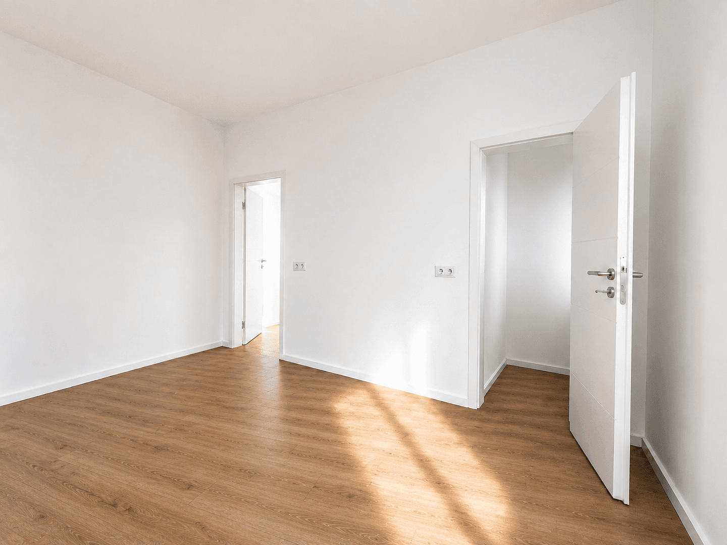 Prenájom bytu 2-izbový 59 m², Röpziger Straße 6, Halle (Saale), Sasko-Anhaltsko Prenájom bytu 2-izbový 59 m², Röpziger Straße 6, Halle (Saale), Sasko-Anhaltsko