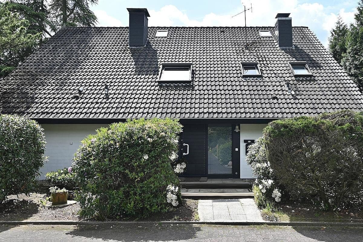 Predaj domu 229 m², pozemok 689 m², Dorsten, Severné Porýnie - Westfálsko Predaj domu 229 m², pozemok 689 m², Dorsten, Severné Porýnie - Westfálsko