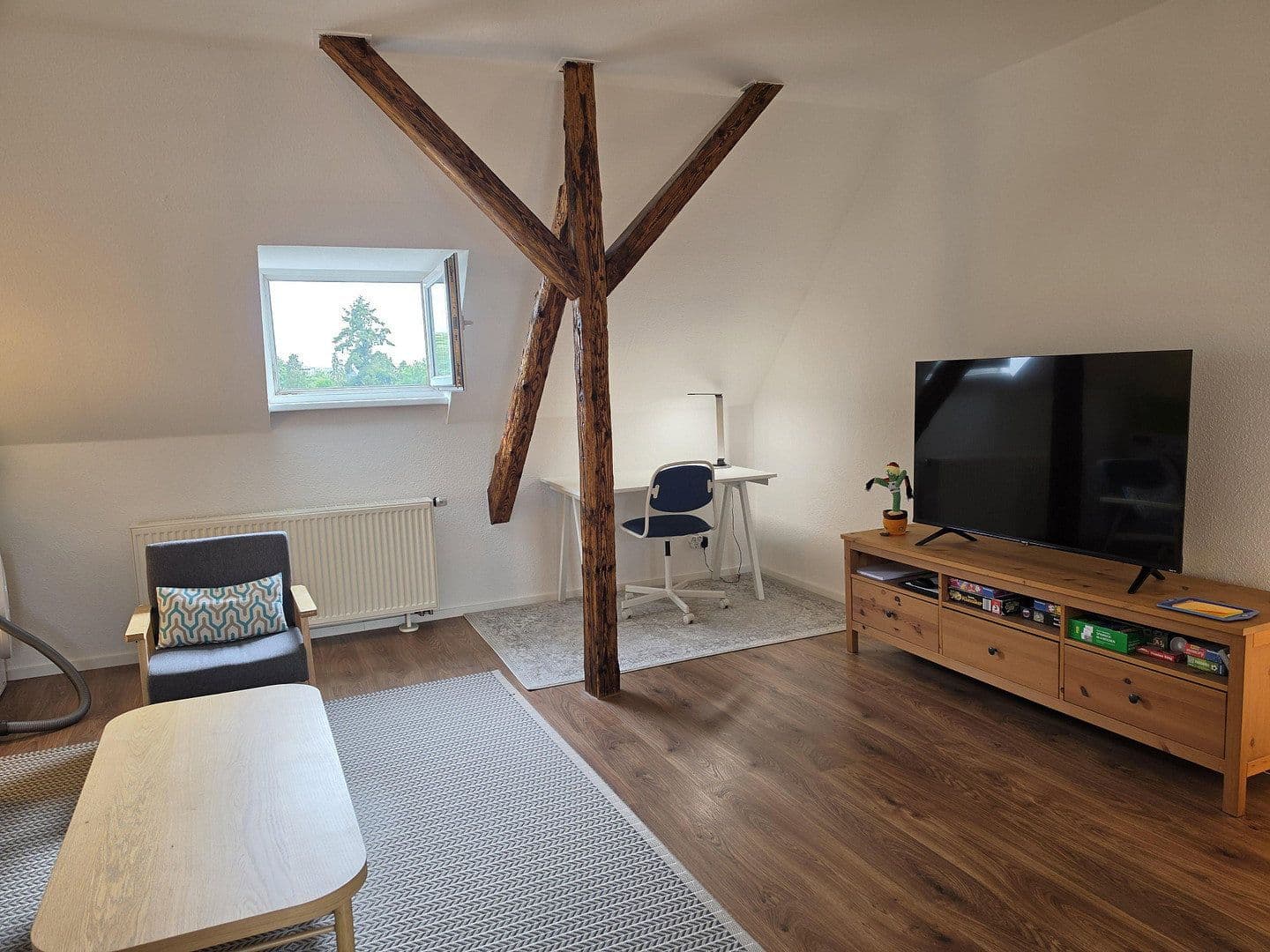 Prenájom bytu 4-izbový 104 m², Weierstraße 12a, Siegburg, Severné Porýnie - Westfálsko Prenájom bytu 4-izbový 104 m², Weierstraße 12a, Siegburg, Severné Porýnie - Westfálsko