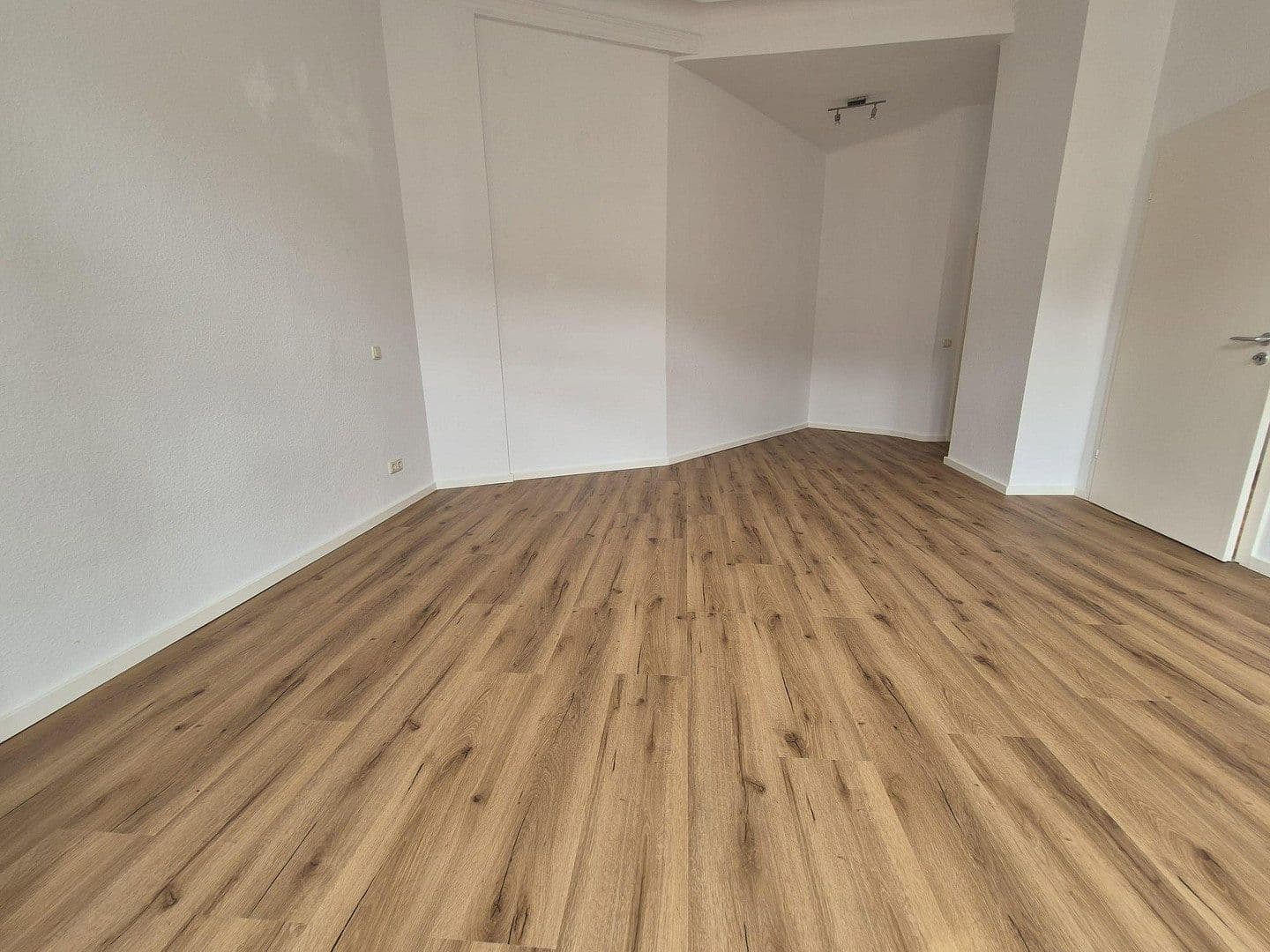 Prenájom bytu 2-izbový 66 m², Robensstraße XX, Aachen, Severné Porýnie - Westfálsko Prenájom bytu 2-izbový 66 m², Robensstraße XX, Aachen, Severné Porýnie - Westfálsko