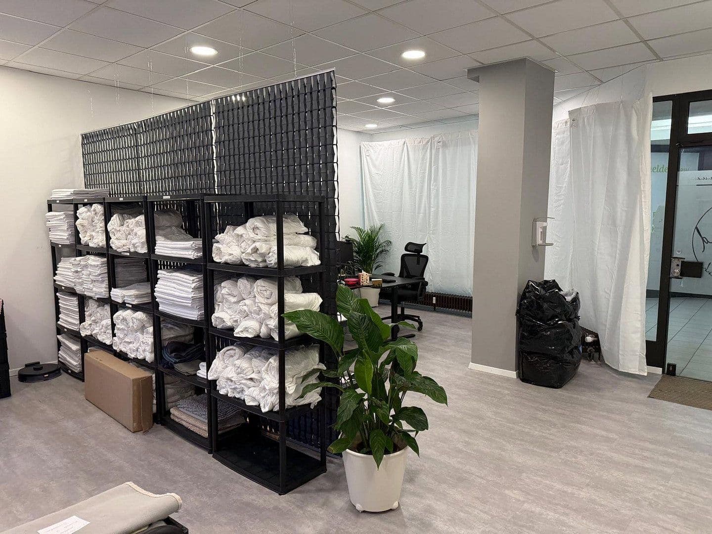Prenájom kancelárie 64 m², Bahnstr. 20, Dinslaken, Severné Porýnie - Westfálsko Prenájom kancelárie 64 m², Bahnstr. 20, Dinslaken, Severné Porýnie - Westfálsko