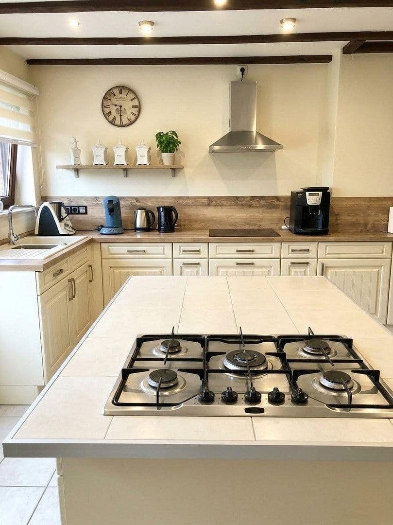 Predaj domu 98 m², pozemok 230 m², Lingenfeld 3a, Leverkusen, Severné Porýnie - Westfálsko Predaj domu 98 m², pozemok 230 m², Lingenfeld 3a, Leverkusen, Severné Porýnie - Westfálsko