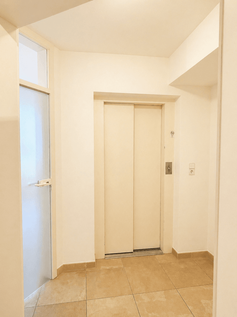 Predaj bytu 4-izbový 104 m², Kirchheim am Ries, Bádensko-Wurttembersko Predaj bytu 4-izbový 104 m², Kirchheim am Ries, Bádensko-Wurttembersko