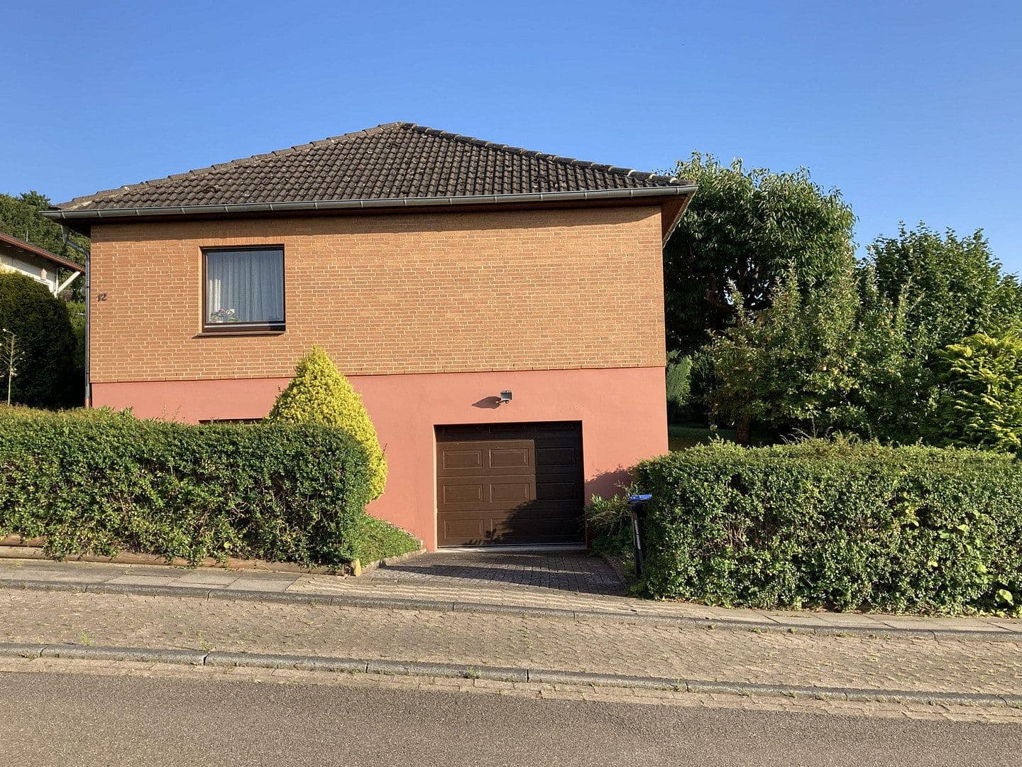 Predaj domu 128 m², pozemok 885 m², Northeim, Dolné Sasko Predaj domu 128 m², pozemok 885 m², Northeim, Dolné Sasko