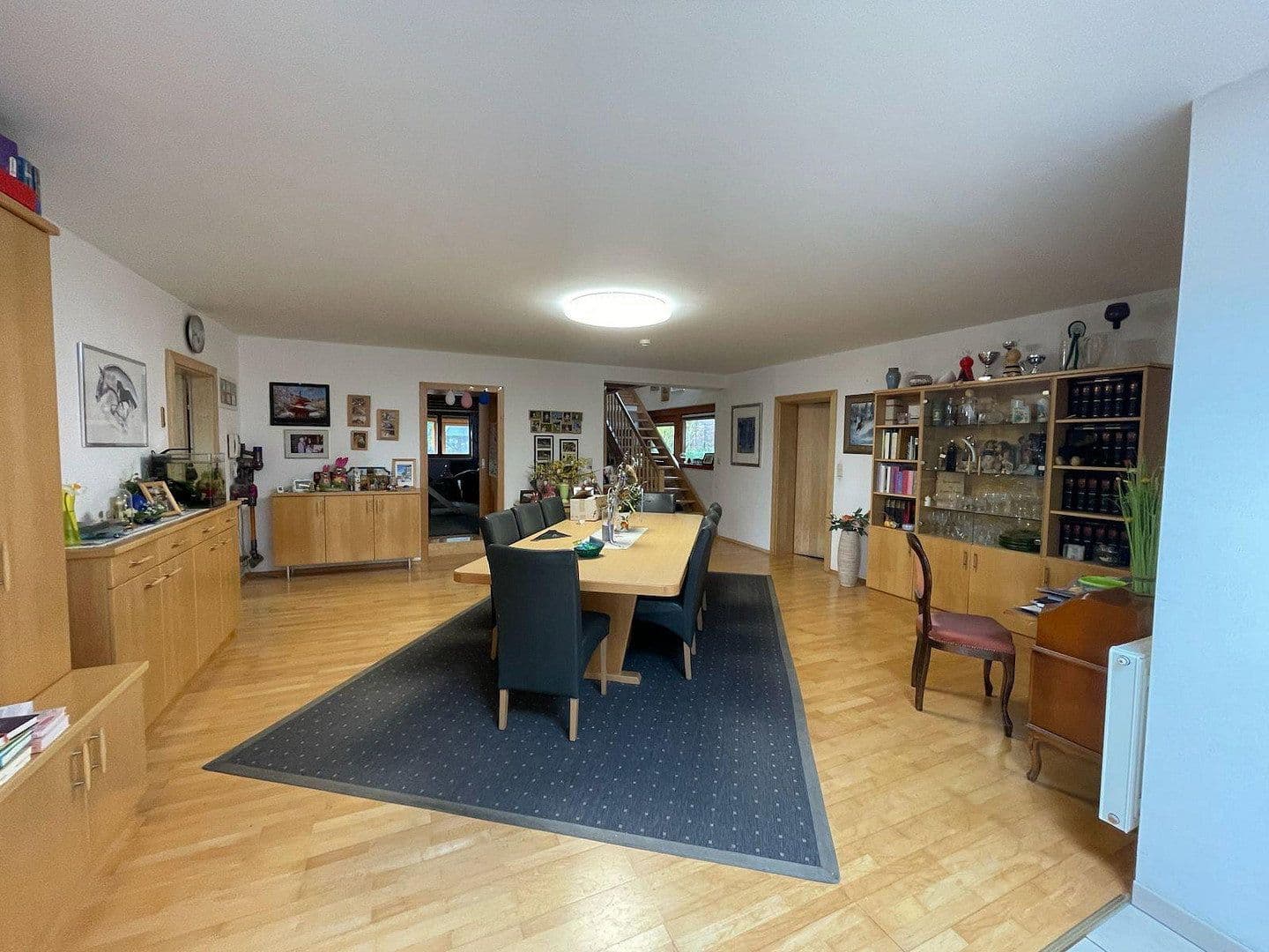 Predaj domu 380 m², pozemok 8.200 m², Kronawettersiedlung 7, Kapfenberg, Štajersko Predaj domu 380 m², pozemok 8.200 m², Kronawettersiedlung 7, Kapfenberg, Štajersko
