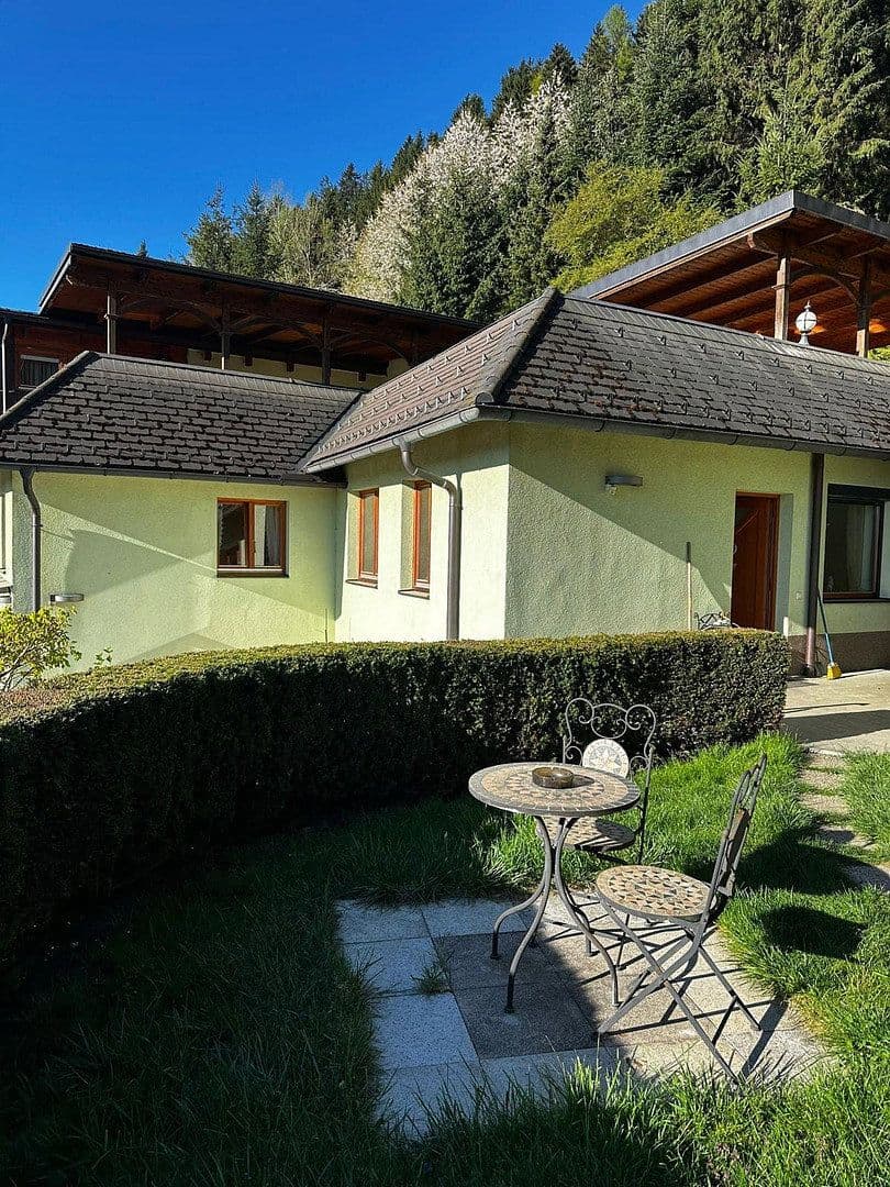 Predaj domu 380 m², pozemok 8.200 m², Kronawettersiedlung 7, Kapfenberg, Štajersko Predaj domu 380 m², pozemok 8.200 m², Kronawettersiedlung 7, Kapfenberg, Štajersko
