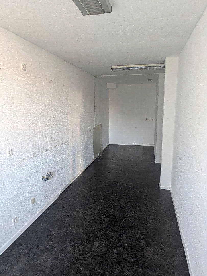 Prenájom kancelárie 189 m², Bürgermeister-Landmann-Platz 9, Günzburg, Bavorsko Prenájom kancelárie 189 m², Bürgermeister-Landmann-Platz 9, Günzburg, Bavorsko