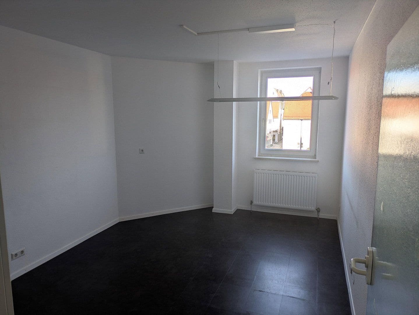 Prenájom kancelárie 189 m², Bürgermeister-Landmann-Platz 9, Günzburg, Bavorsko Prenájom kancelárie 189 m², Bürgermeister-Landmann-Platz 9, Günzburg, Bavorsko