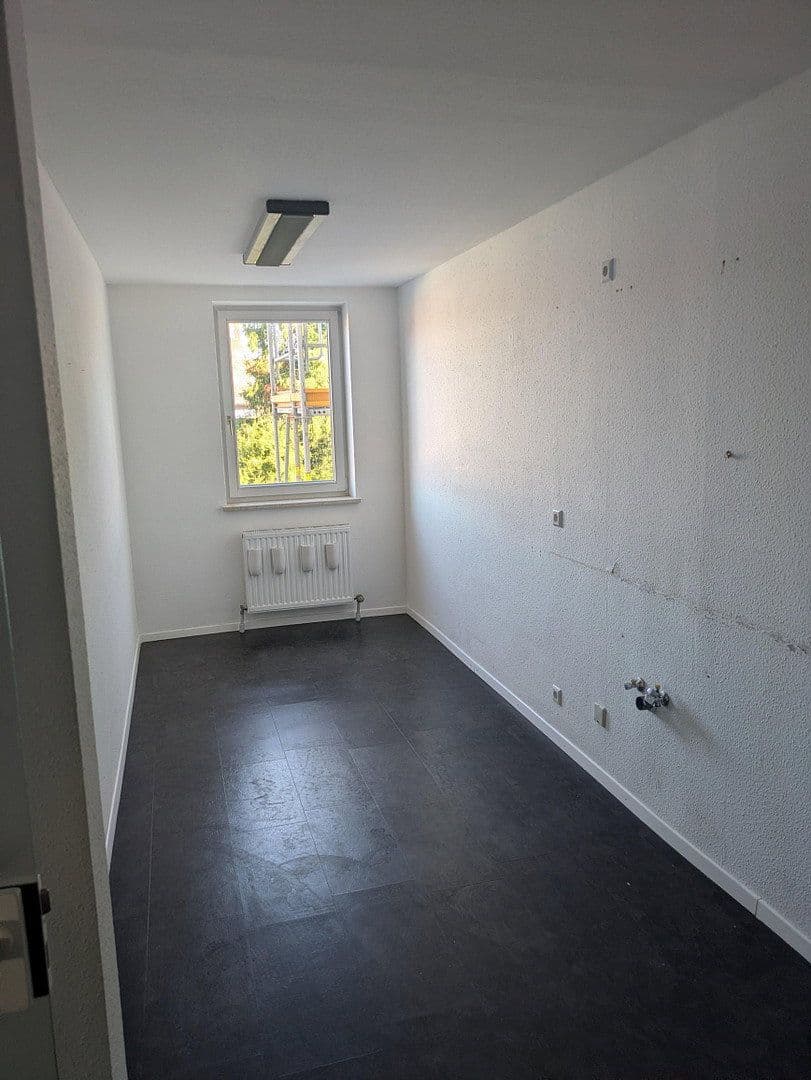 Prenájom kancelárie 189 m², Bürgermeister-Landmann-Platz 9, Günzburg, Bavorsko Prenájom kancelárie 189 m², Bürgermeister-Landmann-Platz 9, Günzburg, Bavorsko