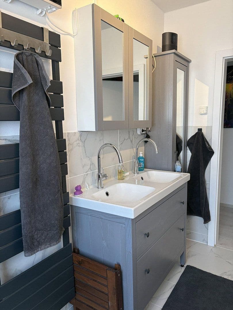 Predaj domu 105 m², pozemok 850 m², Stoltenkamp 5a, Sülfeld, Šlezvicko-Holštajnsko Predaj domu 105 m², pozemok 850 m², Stoltenkamp 5a, Sülfeld, Šlezvicko-Holštajnsko
