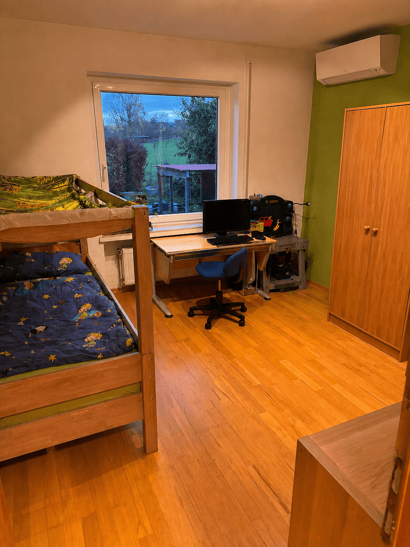 Predaj domu 150 m², pozemok 870 m², Wölpinghausen, Dolné Sasko Predaj domu 150 m², pozemok 870 m², Wölpinghausen, Dolné Sasko