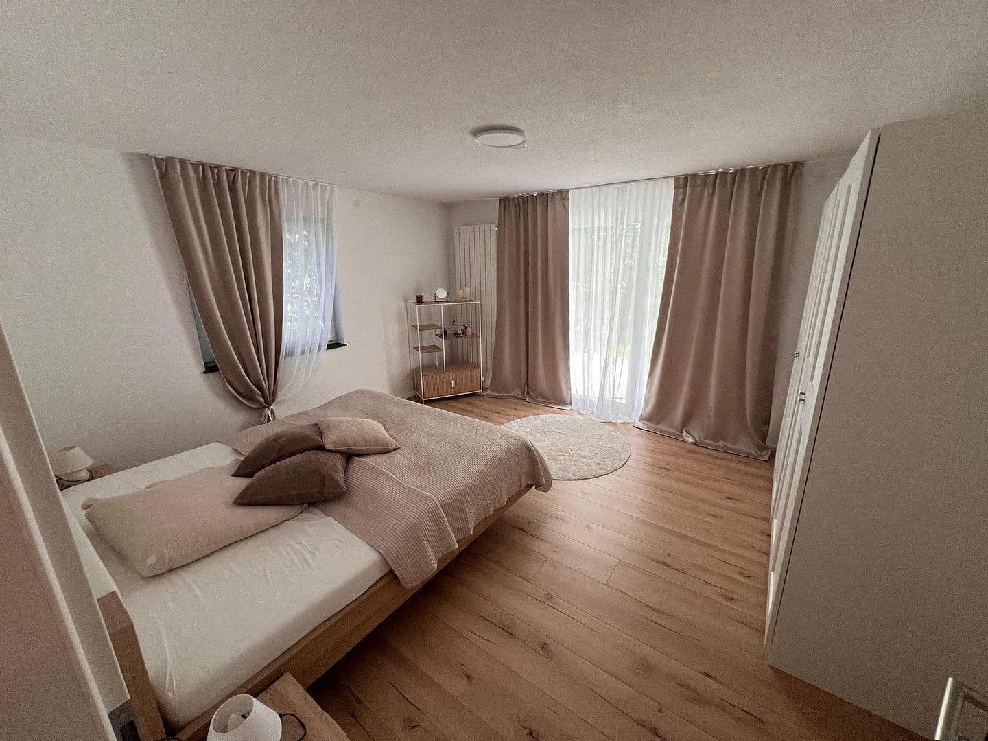 Predaj domu 260 m², pozemok 1.150 m², Tuttlingen, Bádensko-Wurttembersko Predaj domu 260 m², pozemok 1.150 m², Tuttlingen, Bádensko-Wurttembersko