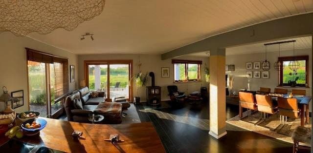 Predaj domu 180 m², pozemok 804 m², Dorfstraße 81b, Tangstedt, Šlezvicko-Holštajnsko Predaj domu 180 m², pozemok 804 m², Dorfstraße 81b, Tangstedt, Šlezvicko-Holštajnsko