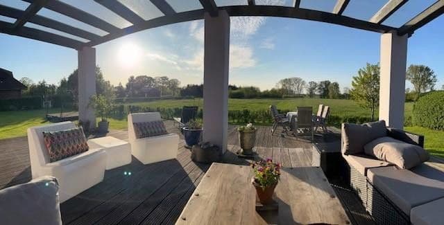 Predaj domu 180 m², pozemok 804 m², Dorfstraße 81b, Tangstedt, Šlezvicko-Holštajnsko Predaj domu 180 m², pozemok 804 m², Dorfstraße 81b, Tangstedt, Šlezvicko-Holštajnsko
