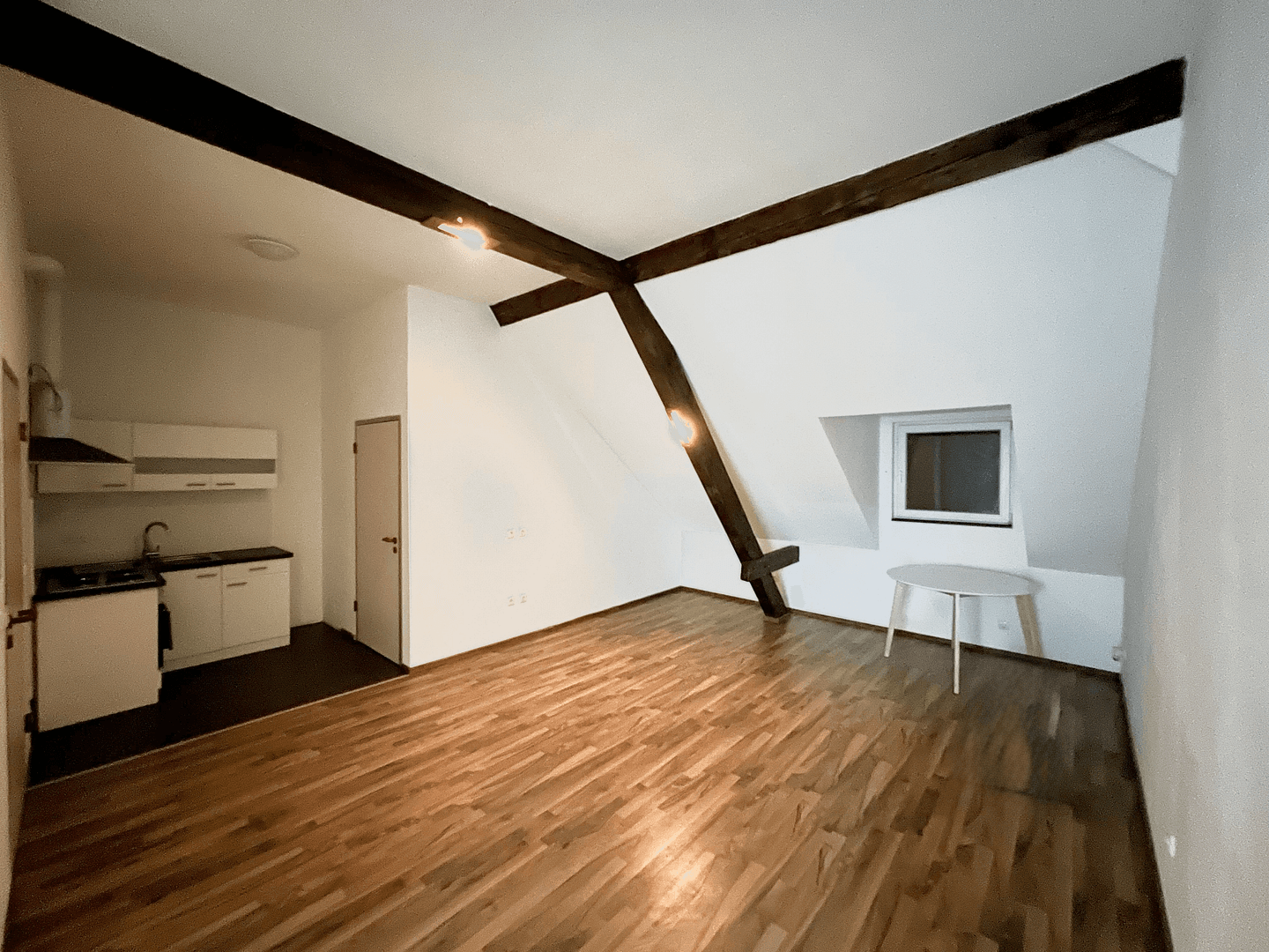 Predaj domu 480 m², pozemok 980 m², Salching, Bavorsko Predaj domu 480 m², pozemok 980 m², Salching, Bavorsko