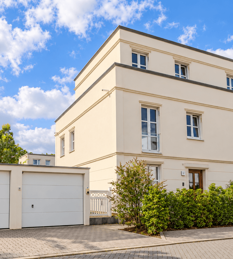 Predaj domu 175 m², pozemok 432 m², Potsdam, Brandenbursko Predaj domu 175 m², pozemok 432 m², Potsdam, Brandenbursko