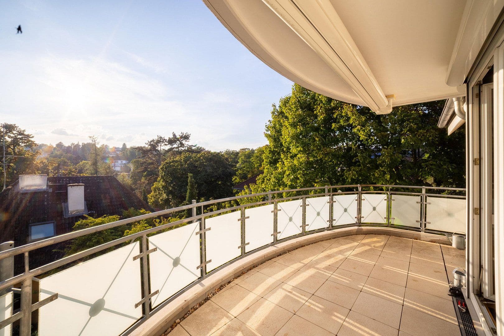 Predaj bytu 3-izbový 130 m², Wiesbaden Sonnenberg, Hesensko Predaj bytu 3-izbový 130 m², Wiesbaden Sonnenberg, Hesensko