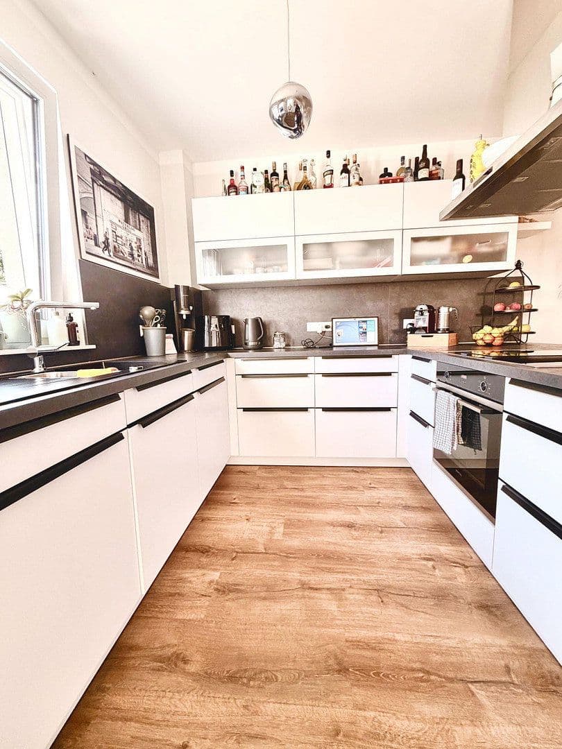 Prenájom bytu 4-izbový 95 m², Bollendorfer Straße 34e, Echternacherbrück, Porýnie-Falcko Prenájom bytu 4-izbový 95 m², Bollendorfer Straße 34e, Echternacherbrück, Porýnie-Falcko