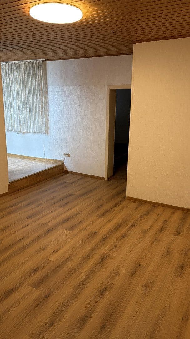 Predaj nebytového priestoru 950 m², Bergheim, Severné Porýnie - Westfálsko Predaj nebytového priestoru 950 m², Bergheim, Severné Porýnie - Westfálsko