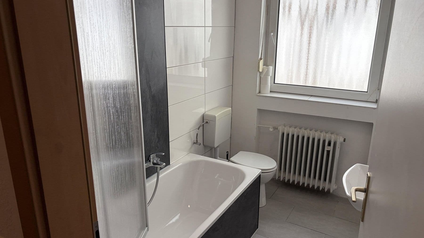 Predaj nebytového priestoru 950 m², Bergheim, Severné Porýnie - Westfálsko Predaj nebytového priestoru 950 m², Bergheim, Severné Porýnie - Westfálsko