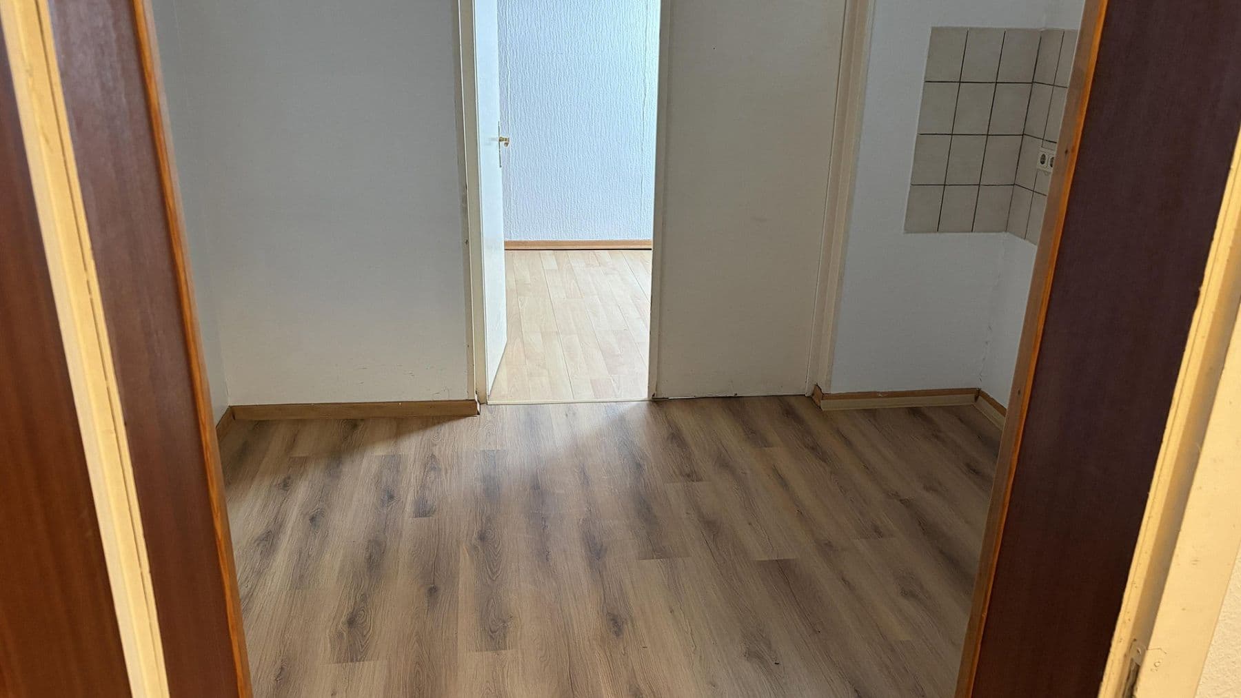 Predaj nebytového priestoru 950 m², Bergheim, Severné Porýnie - Westfálsko Predaj nebytového priestoru 950 m², Bergheim, Severné Porýnie - Westfálsko