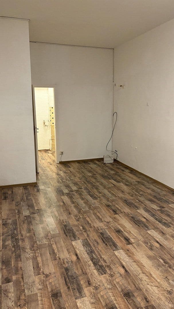 Predaj nebytového priestoru 950 m², Bergheim, Severné Porýnie - Westfálsko Predaj nebytového priestoru 950 m², Bergheim, Severné Porýnie - Westfálsko
