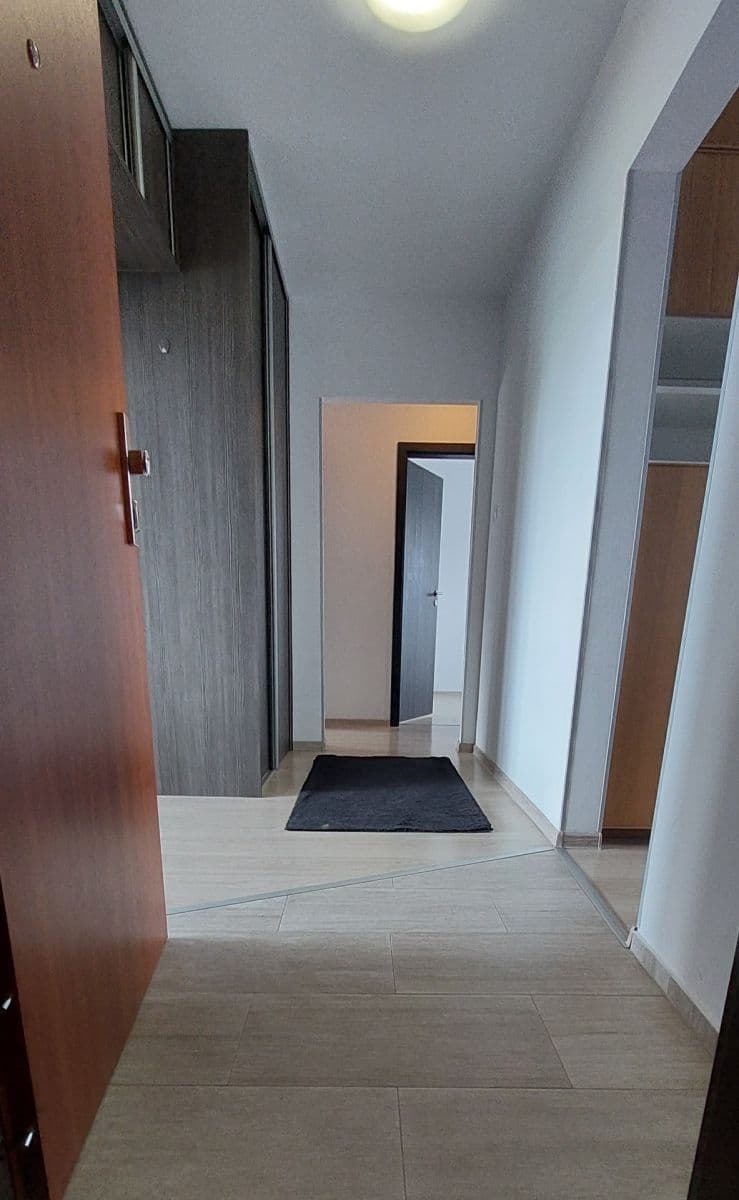 Predaj bytu 3-izbový 67 m², Hlavná, Šamorín, Trnavský kraj Predaj bytu 3-izbový 67 m², Hlavná, Šamorín, Trnavský kraj