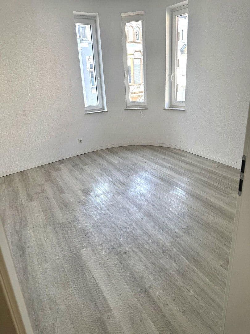 Prenájom bytu 101 m², Kyffhäuser Sr. 17, Mönchengladbach, Severné Porýnie - Westfálsko Prenájom bytu 101 m², Kyffhäuser Sr. 17, Mönchengladbach, Severné Porýnie - Westfálsko