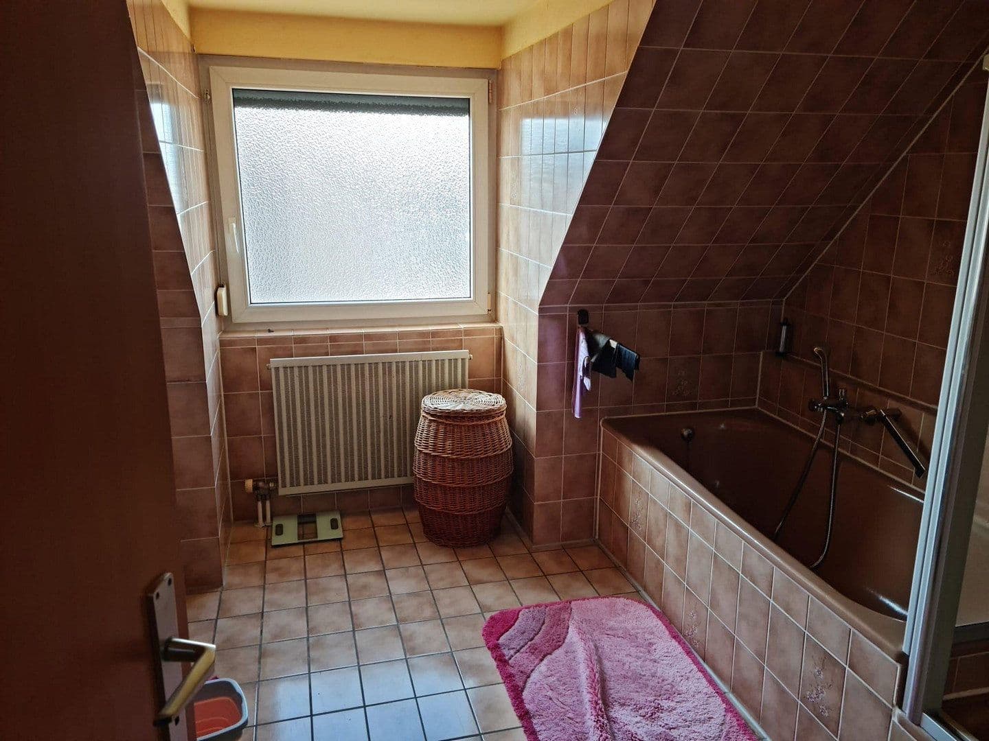 Predaj domu 205 m², pozemok 220 m², Josef-Schmitt-Strasse 26, Baden-Württemberg - Karlsruhe, Bádensko-Wurttembersko Predaj domu 205 m², pozemok 220 m², Josef-Schmitt-Strasse 26, Baden-Württemberg - Karlsruhe, Bádensko-Wurttembersko