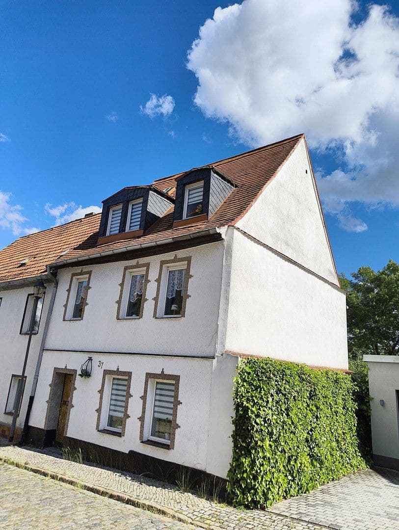 Predaj domu 100 m², pozemok 122 m², Albanusstrasse 37, Schkeuditz, Sasko Predaj domu 100 m², pozemok 122 m², Albanusstrasse 37, Schkeuditz, Sasko