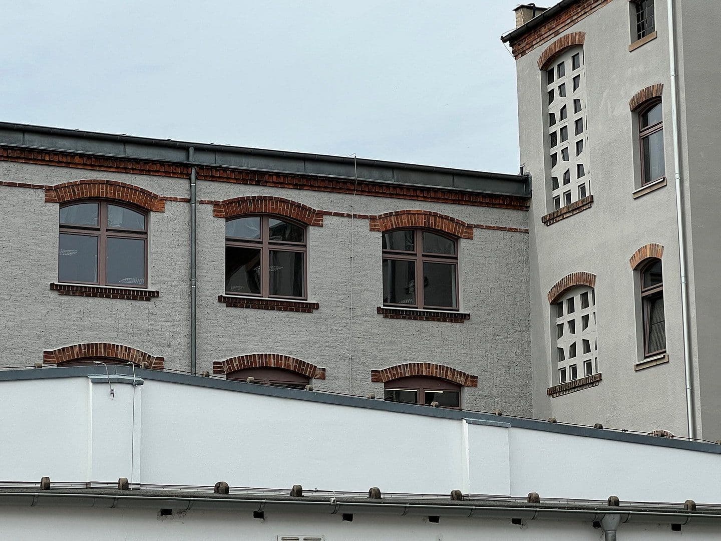 Prenájom kancelárie 200 m², Dresden, Sasko Prenájom kancelárie 200 m², Dresden, Sasko