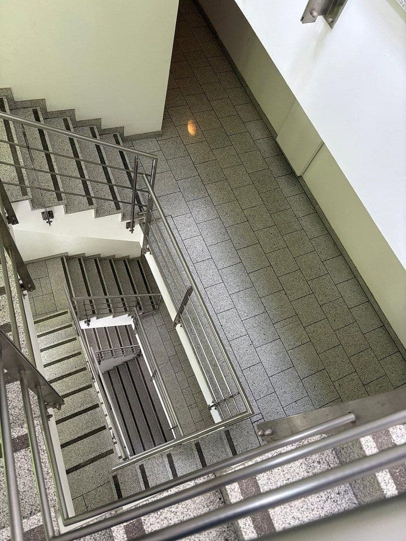 Prenájom kancelárie 83 m², Schumannstraße 5, Berlin-Mitte, Berlín Prenájom kancelárie 83 m², Schumannstraße 5, Berlin-Mitte, Berlín