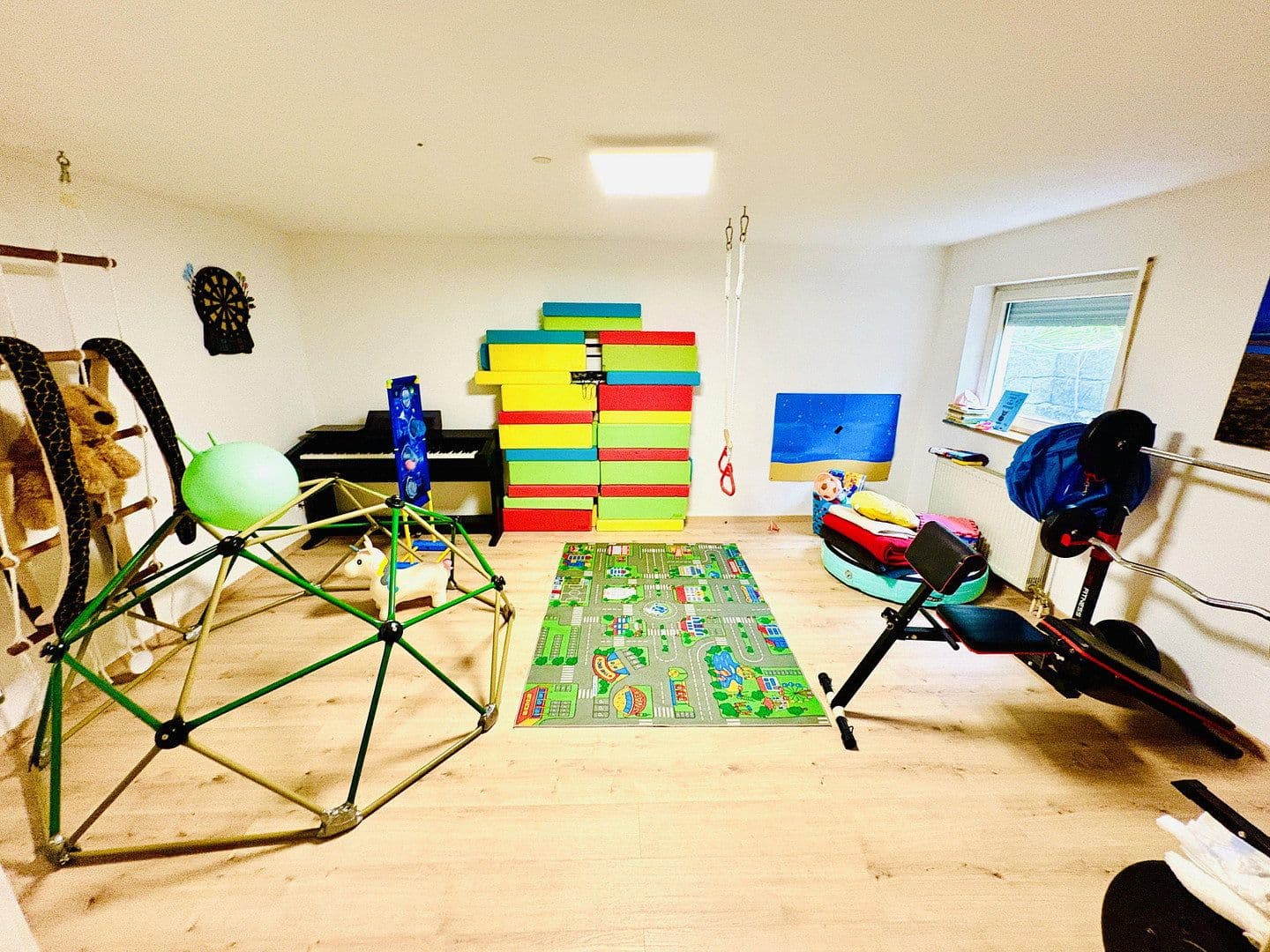 Predaj domu 184 m², pozemok 423 m², St. Georg-Str.4A, Eschbach, Bádensko-Wurttembersko Predaj domu 184 m², pozemok 423 m², St. Georg-Str.4A, Eschbach, Bádensko-Wurttembersko