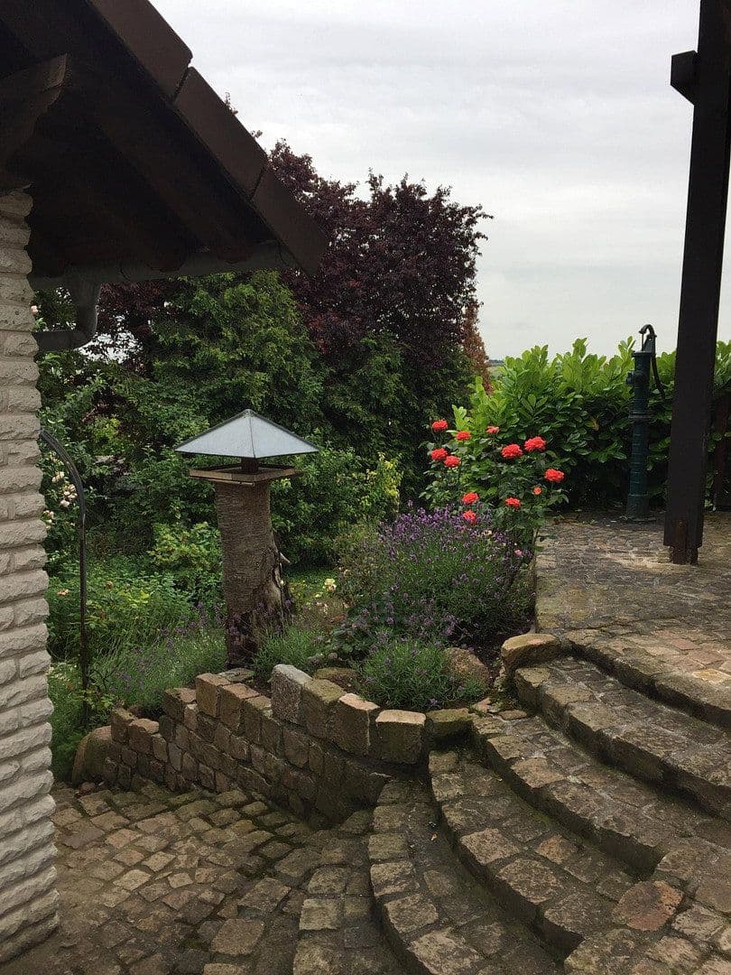 Predaj domu 213 m², pozemok 720 m², Partenheim, Porýnie-Falcko Predaj domu 213 m², pozemok 720 m², Partenheim, Porýnie-Falcko