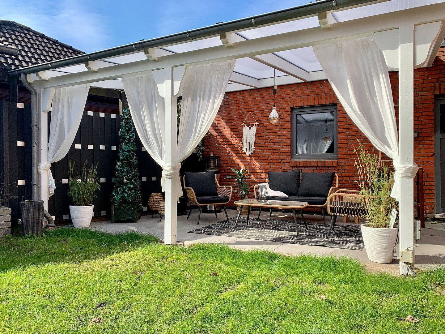 Predaj domu 165 m², pozemok 576 m², Garbsen, Dolné Sasko Predaj domu 165 m², pozemok 576 m², Garbsen, Dolné Sasko