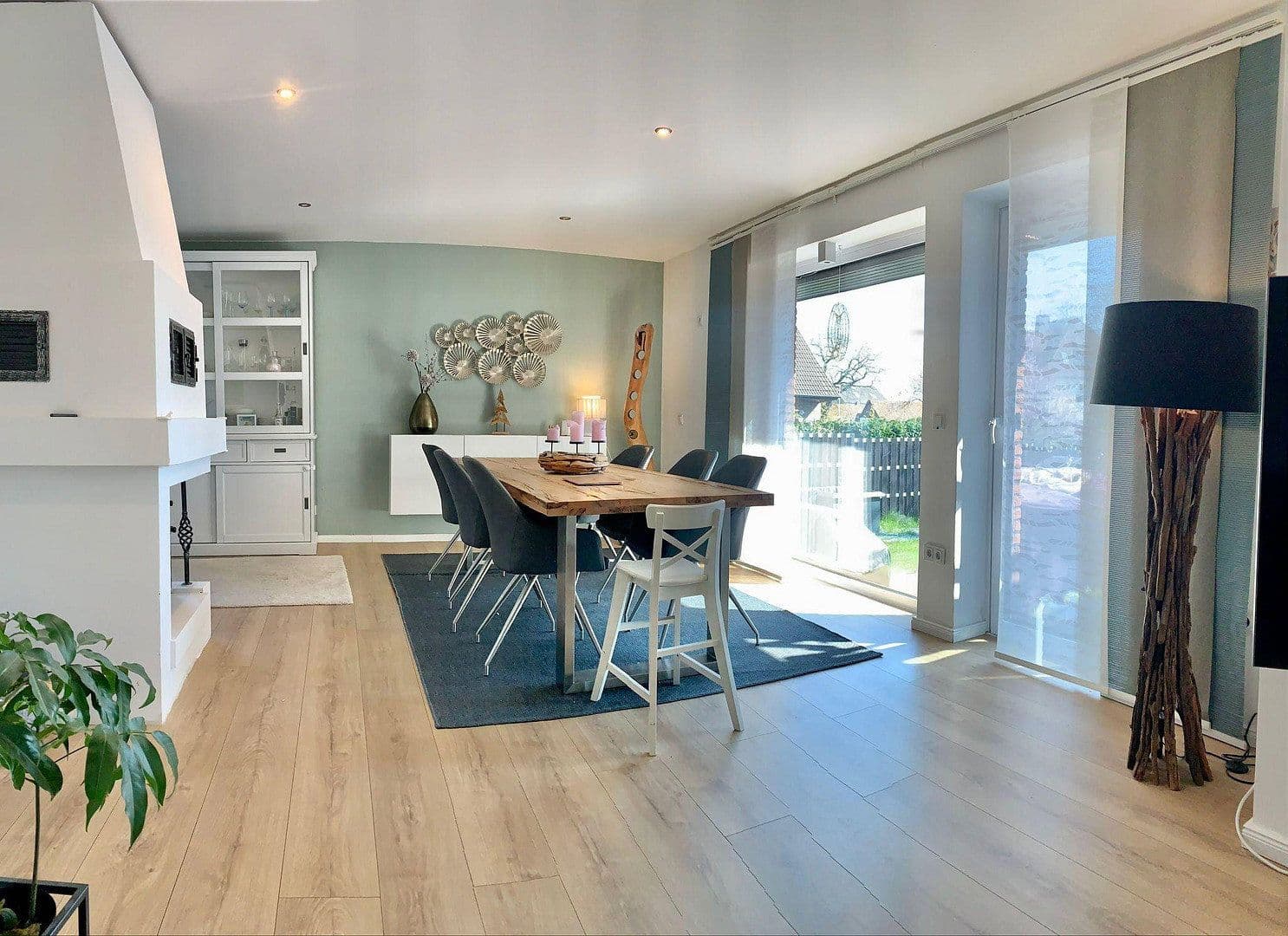 Predaj domu 165 m², pozemok 576 m², Garbsen, Dolné Sasko Predaj domu 165 m², pozemok 576 m², Garbsen, Dolné Sasko