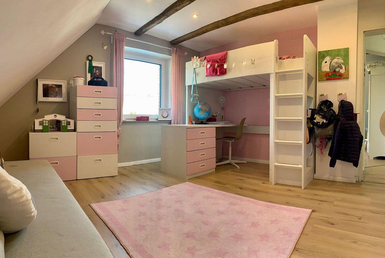 Predaj domu 165 m², pozemok 576 m², Garbsen, Dolné Sasko Predaj domu 165 m², pozemok 576 m², Garbsen, Dolné Sasko
