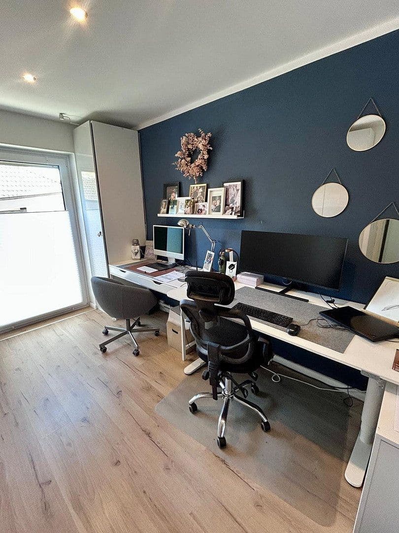 Predaj domu 165 m², pozemok 576 m², Garbsen, Dolné Sasko Predaj domu 165 m², pozemok 576 m², Garbsen, Dolné Sasko