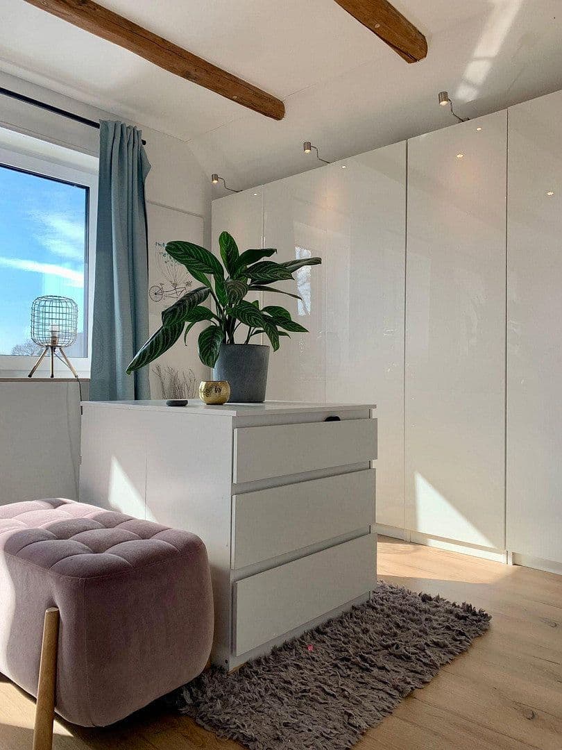 Predaj domu 165 m², pozemok 576 m², Garbsen, Dolné Sasko Predaj domu 165 m², pozemok 576 m², Garbsen, Dolné Sasko