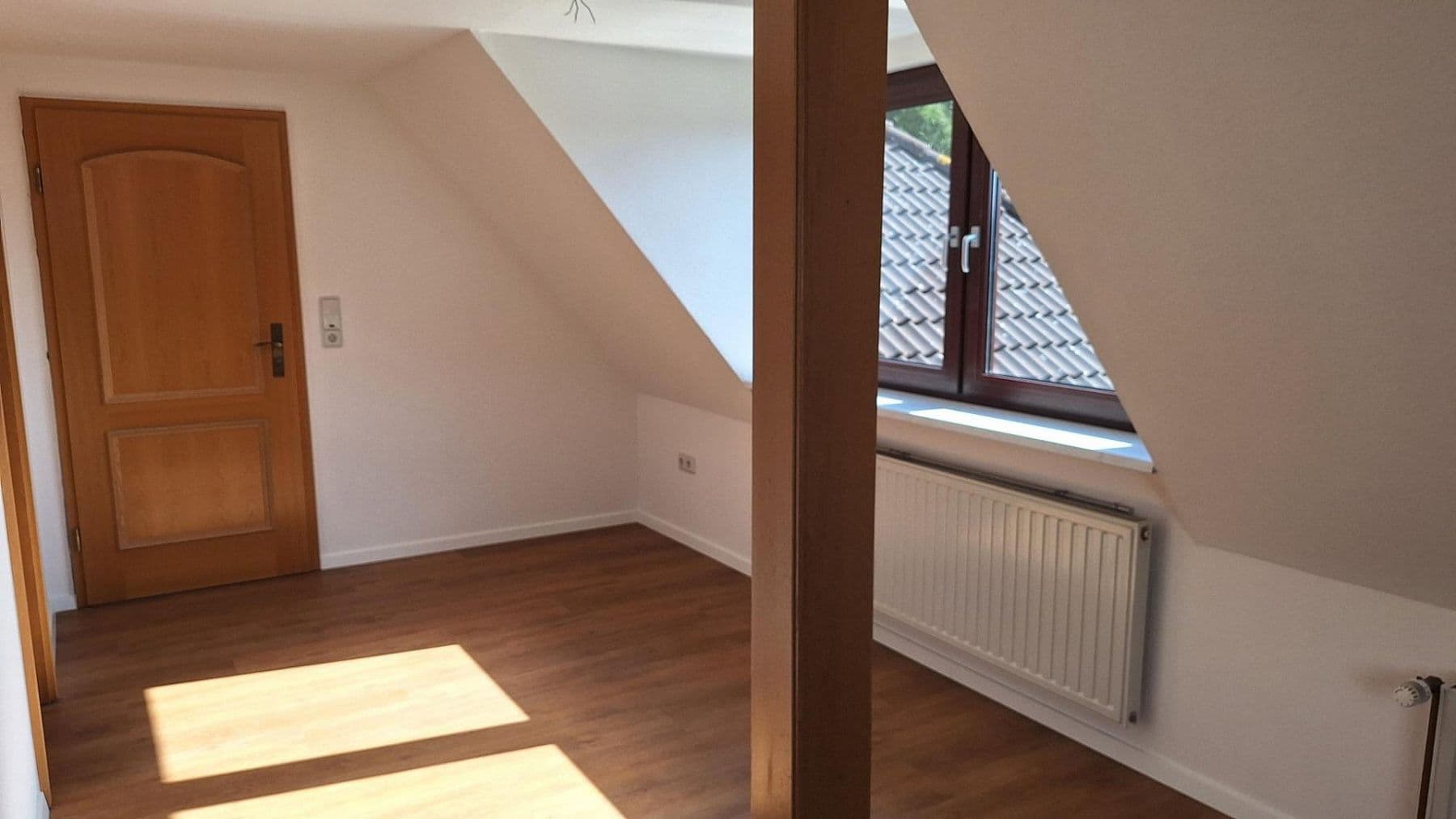 Predaj domu 204 m², pozemok 914 m², Wilhelmshaven, Dolné Sasko Predaj domu 204 m², pozemok 914 m², Wilhelmshaven, Dolné Sasko