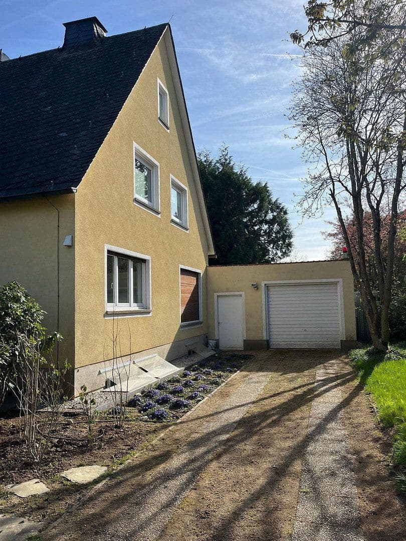 Predaj domu 195 m², pozemok 788 m², Bad Homburg vor der Höhe, Hesensko Predaj domu 195 m², pozemok 788 m², Bad Homburg vor der Höhe, Hesensko