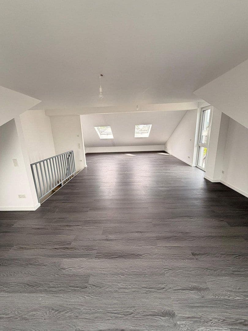 Predaj domu 155 m², pozemok 228 m², Römerstr. 41, Rommerskirchen, Severné Porýnie - Westfálsko Predaj domu 155 m², pozemok 228 m², Römerstr. 41, Rommerskirchen, Severné Porýnie - Westfálsko