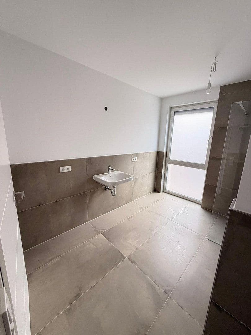 Predaj domu 155 m², pozemok 228 m², Römerstr. 41, Rommerskirchen, Severné Porýnie - Westfálsko Predaj domu 155 m², pozemok 228 m², Römerstr. 41, Rommerskirchen, Severné Porýnie - Westfálsko